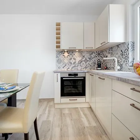 Villa Miholina - With Heated Swimming Pool *