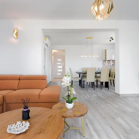 Miholina - With Heated Swimming Pool