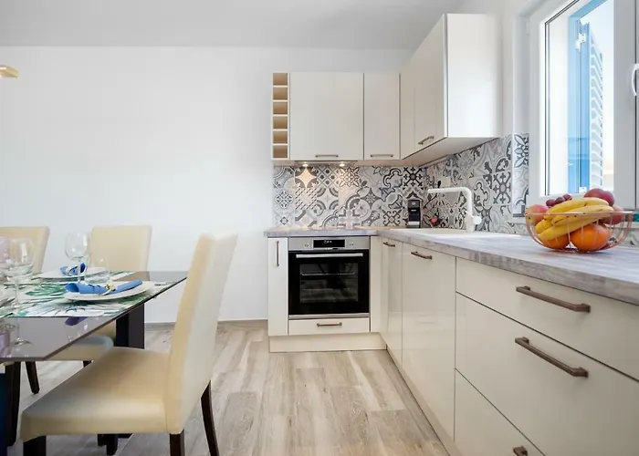 Villa Miholina - With Heated Swimming Pool *