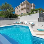 Miholina - With Heated Swimming Pool *