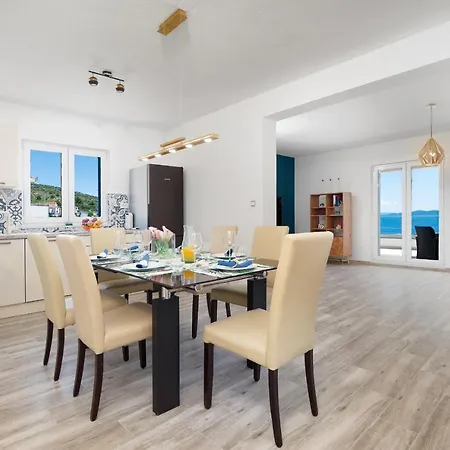 Miholina - With Heated Swimming Pool