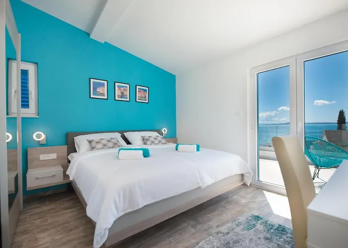 Miholina - With Heated Swimming Pool *