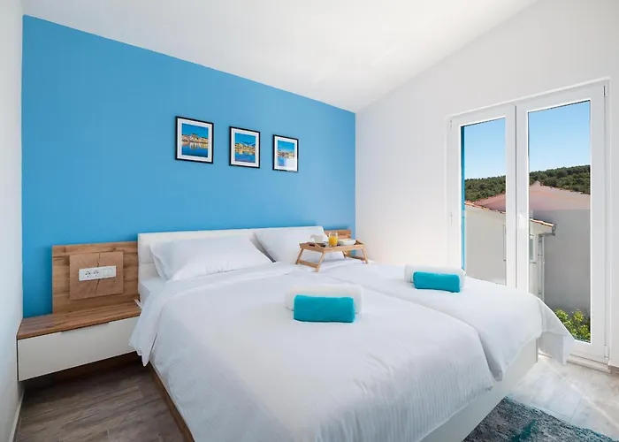 Miholina - With Heated Swimming Pool