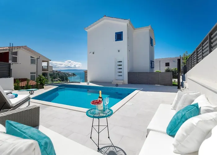 Miholina - With Heated Swimming Pool Villa Trogir