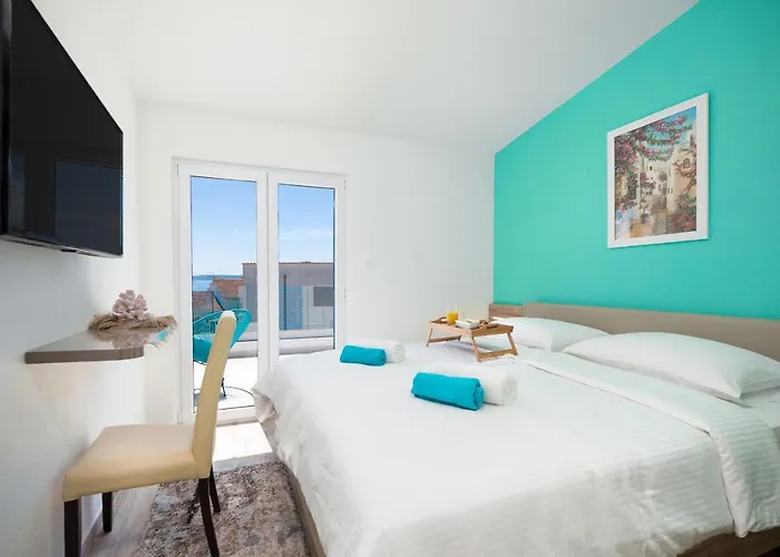 Miholina - With Heated Swimming Pool *