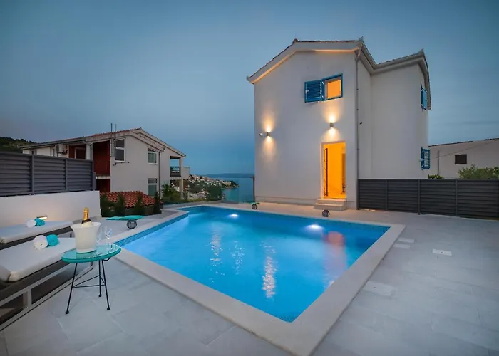 Villa Miholina - With Heated Swimming Pool
